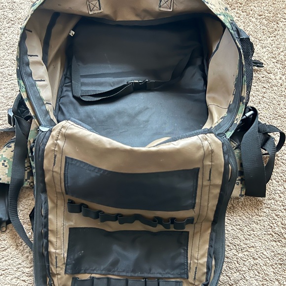 Tactical Backpack - Picture 5 of 5